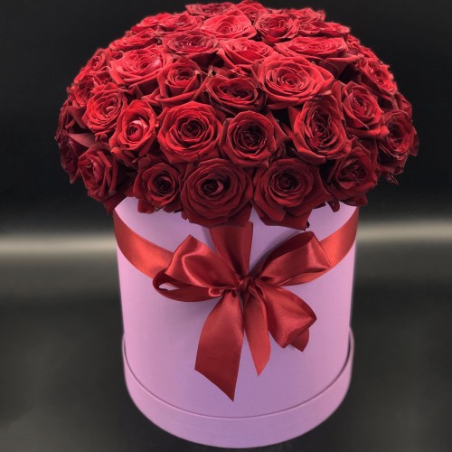 Купить на заказ 51 красная роза в коробке с доставкой в Степняке