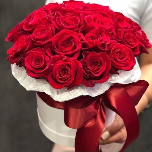 Купить на заказ 15 красных роз в коробке с доставкой в Степняке